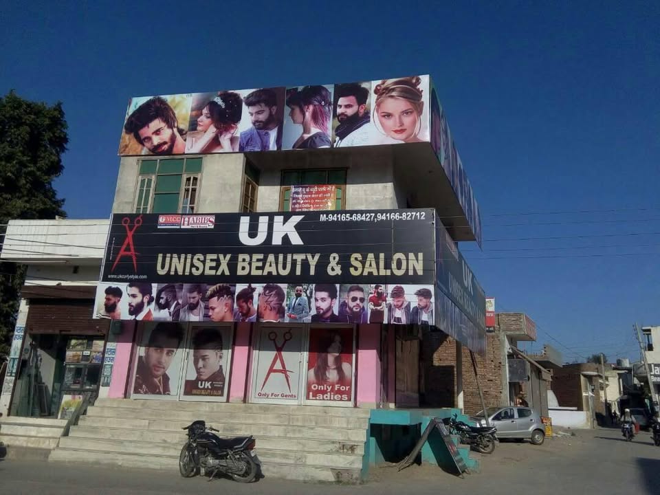 UK unisex beauty & saloon